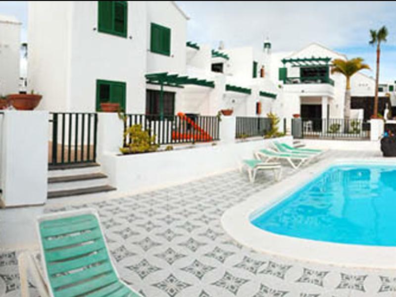 Apartamentos Las Acacias بويرتو ذيل كارمين المظهر الخارجي الصورة