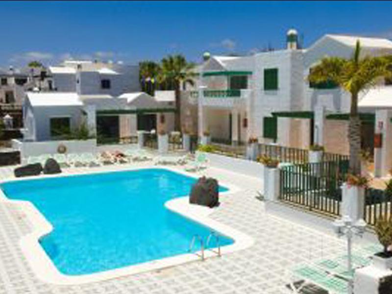 Apartamentos Las Acacias بويرتو ذيل كارمين المظهر الخارجي الصورة