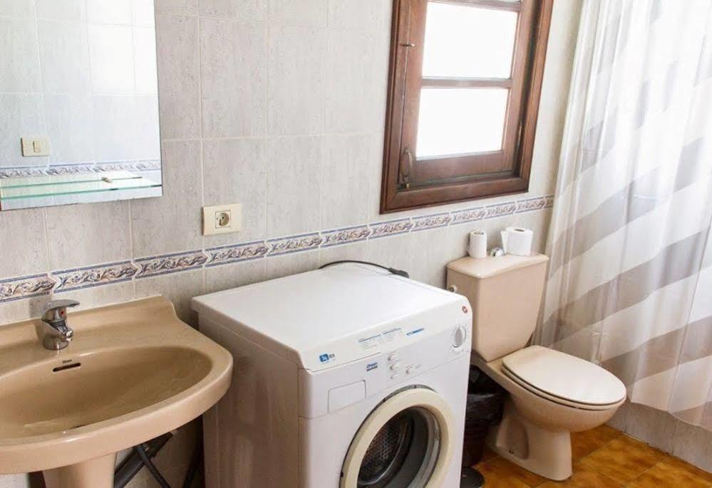 Apartamentos Las Acacias بويرتو ذيل كارمين المظهر الخارجي الصورة