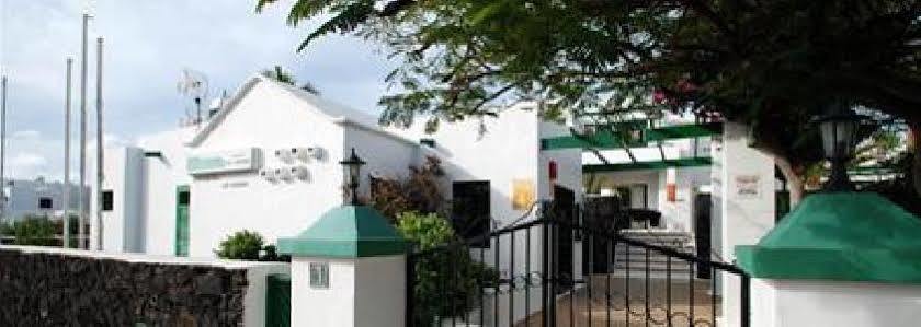 Apartamentos Las Acacias بويرتو ذيل كارمين المظهر الخارجي الصورة