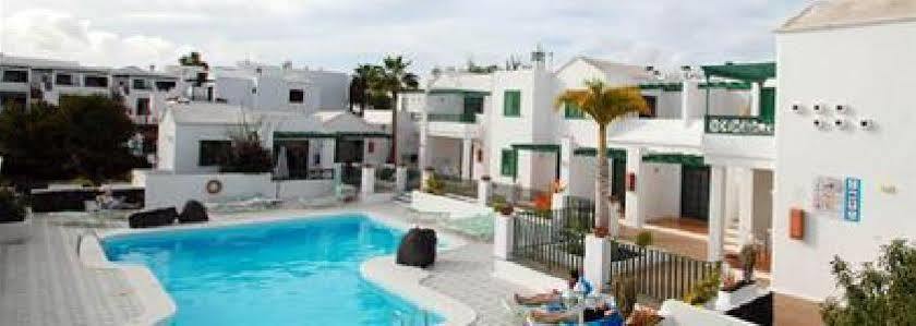 Apartamentos Las Acacias بويرتو ذيل كارمين المظهر الخارجي الصورة