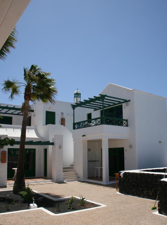 Apartamentos Las Acacias بويرتو ذيل كارمين المظهر الخارجي الصورة